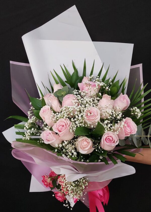 15pcs pink roses bouquet