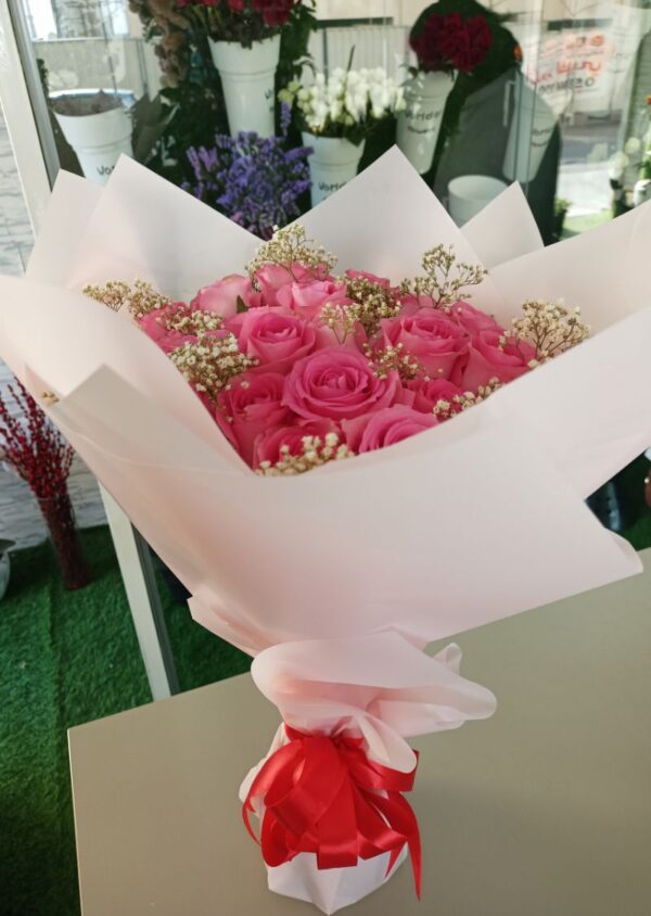 30pcs pink roses bouquet