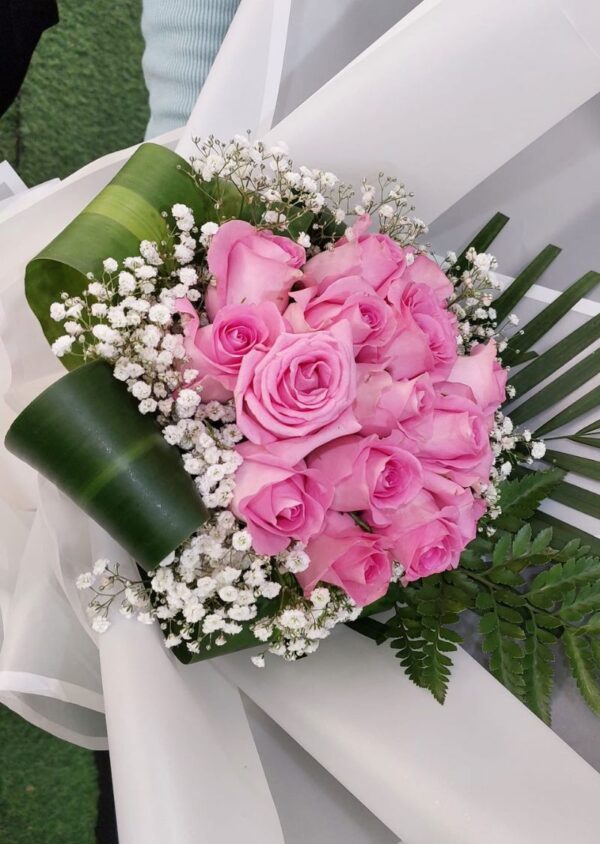 15pcs pink roses bouquet