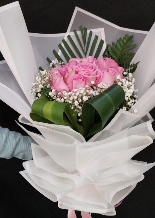 15pcs pink roses bouquet