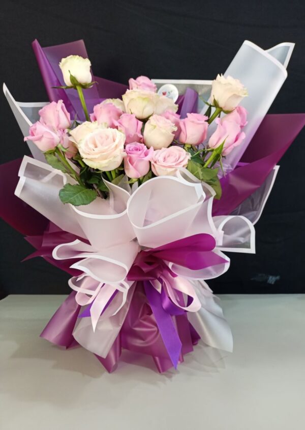 Pink rose bouquet