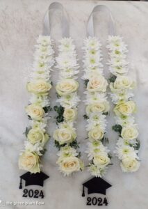Graduation necklace gift box with message card – Sharjah UAE delivery