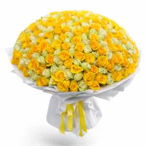 Yellow and white roses bouquet with fresh premium roses arranged in a luxury hand-tied floral design