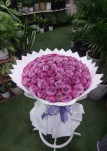 Luxury Purple Rose Bouquet with 101 Roses - Elegant Floral Arrangement in Dubai