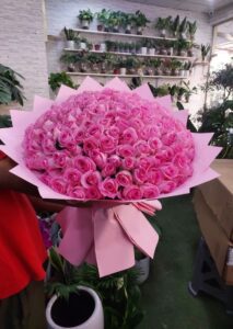101 luxury pink roses bouquet