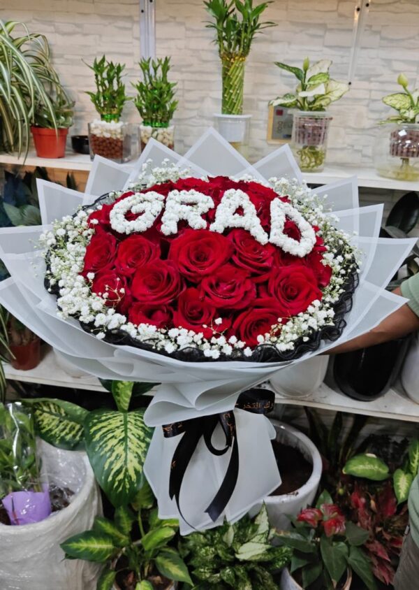 GRAD Red Rose Graduation Bouquet – Same Day Delivery in Dubai & Sharjah - Image 2