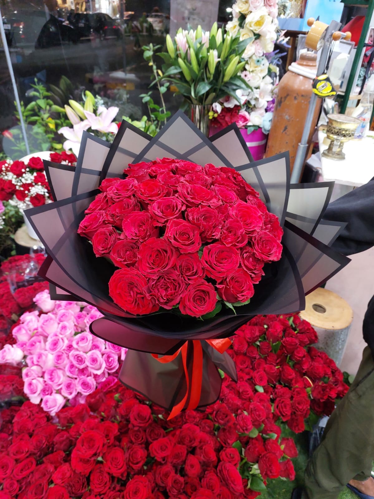Luxury red rose bouquet with premium fresh roses in Dubai
