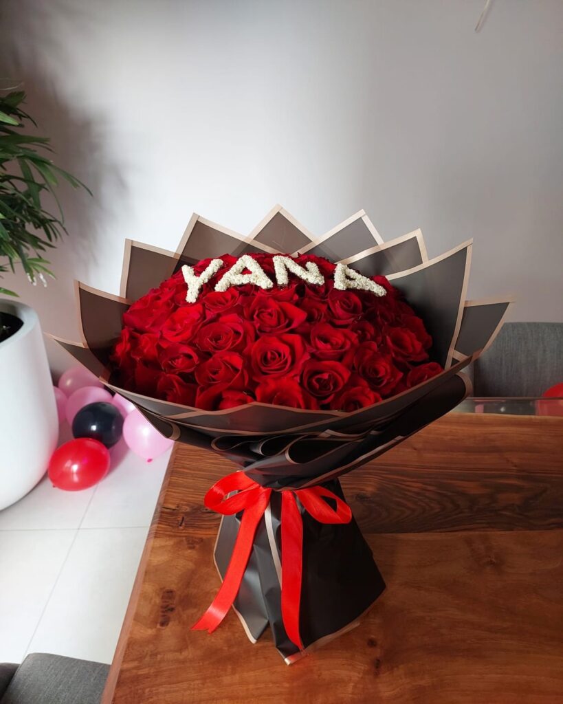 custom name letter rose bouquet personalized red roses bouquet Dubai, UAE