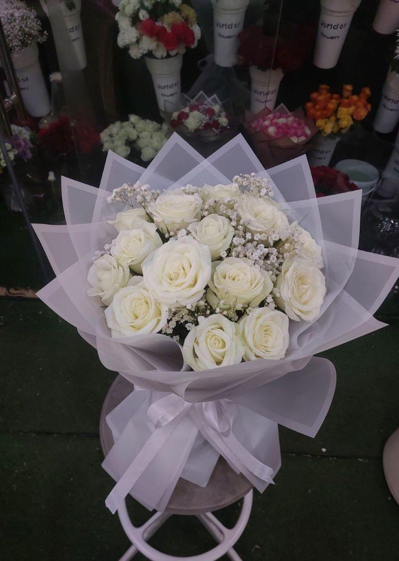 Elegant White Roses Bouquet – Premium Floral Arrangement - Image 3